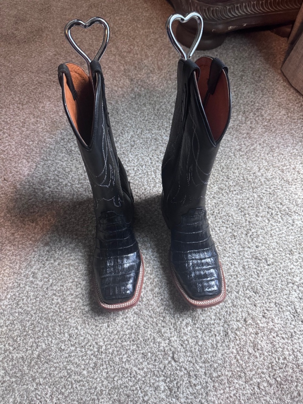 Tony Lama ladies black caiman alligator 6.5